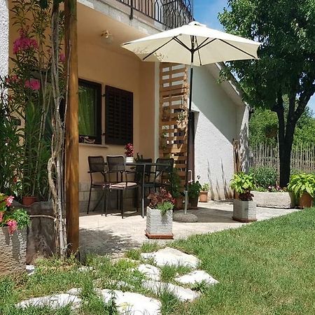 Apartment Norina Грожнян Экстерьер фото